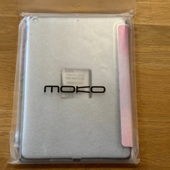 MoKo Case fits Apple 9.7" iPad (2017/2018) Smart Shell Stand Cover, Watercolor - Picture 2 of 9